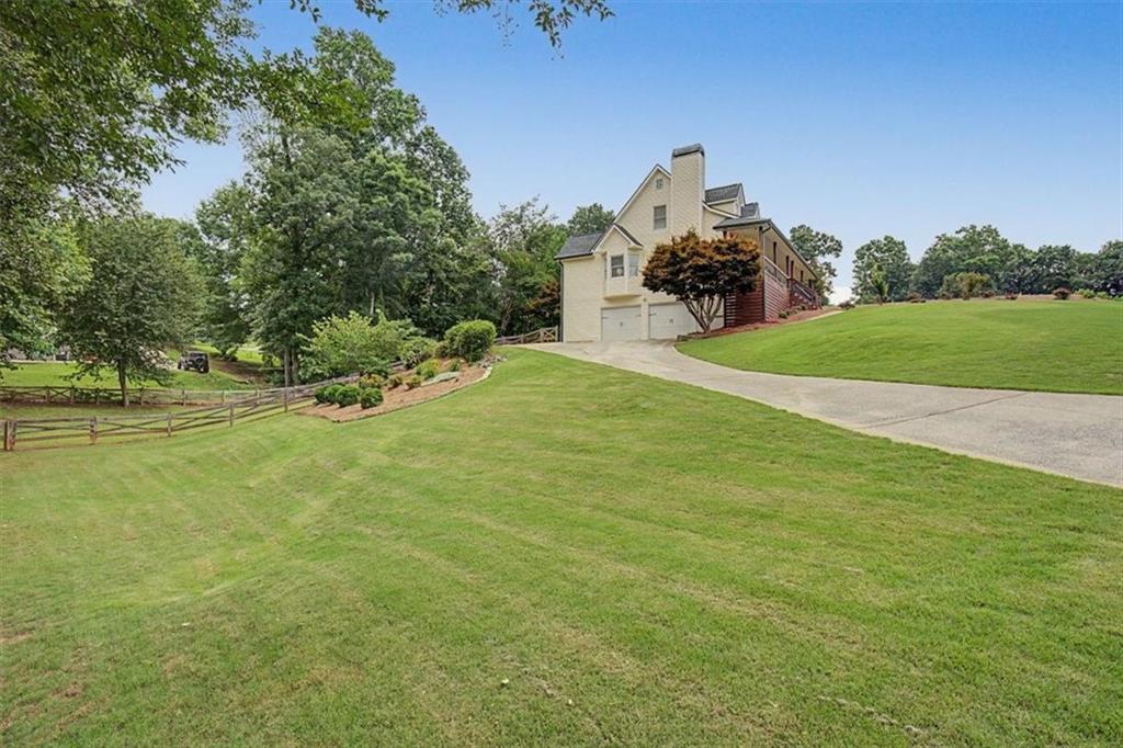 212 Berkeley Way Dallas, GA 30157 - Photo 5 of 62