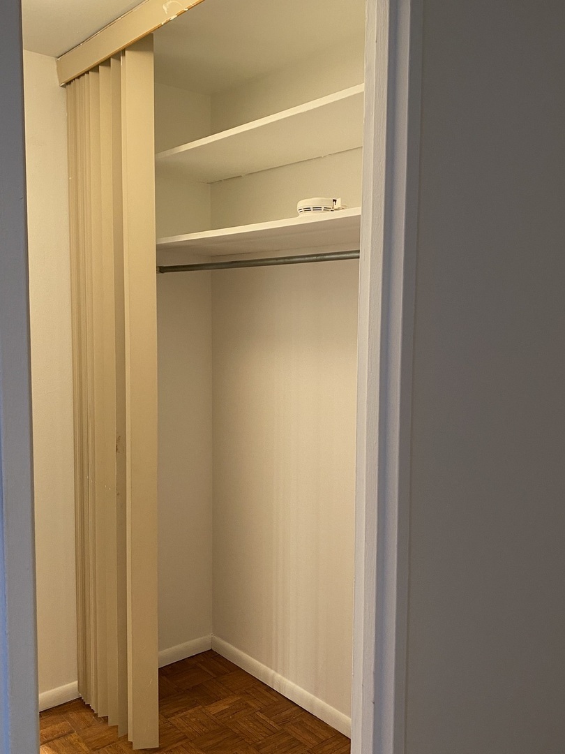 260 East Chestnut Street, Unit 708 Chicago, IL 60611 - Photo 9 of 12 a view of a hallway