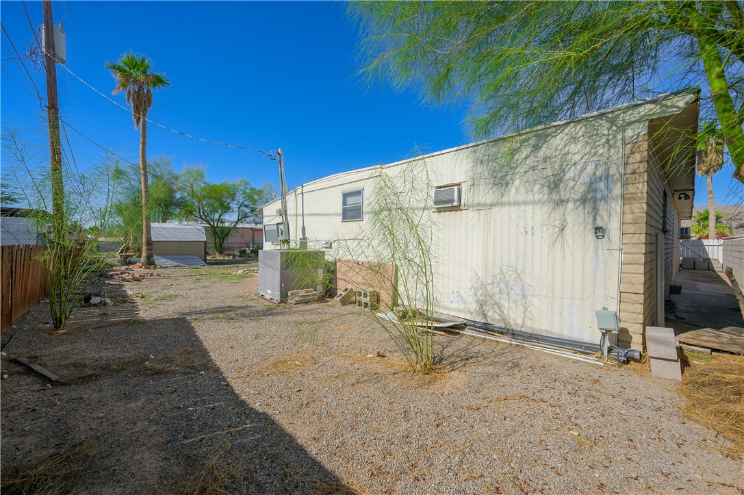 1798 Rio Grande Way Bullhead City, AZ 86442 - Photo 41 of 43 View of yard