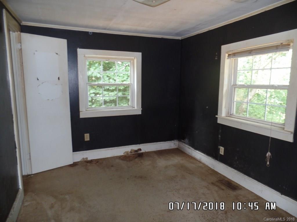 1347 Miles Road Dallas, NC 28034 - Photo 11 of 12