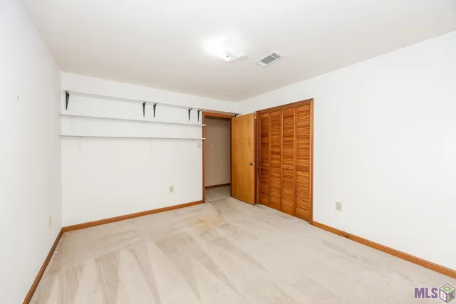 $179,900 | 15465 Summerwood Avenue, Baton Rouge, LA 70817