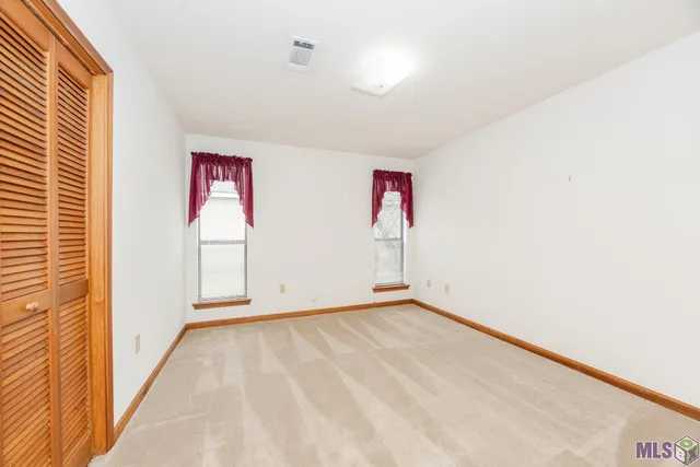 $179,900 | 15465 Summerwood Avenue, Baton Rouge, LA 70817