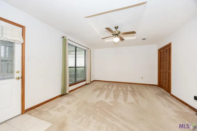 $179,900 | 15465 Summerwood Avenue, Baton Rouge, LA 70817