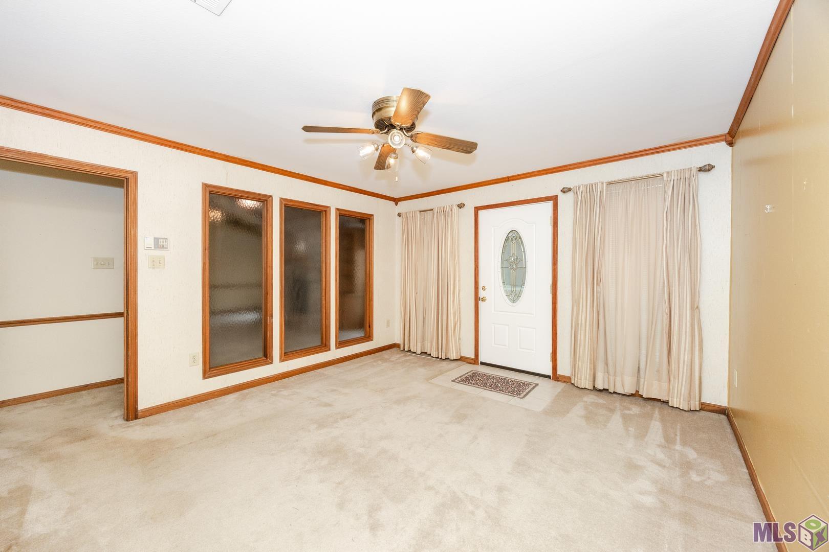 15465 Summerwood Avenue Baton Rouge, LA 70817 - Photo 5 of 31 Foyer or Dining Room