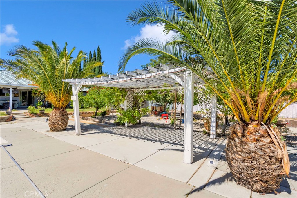 15274 Rodeo Street Hesperia, CA 92345 - Photo 48 of 67