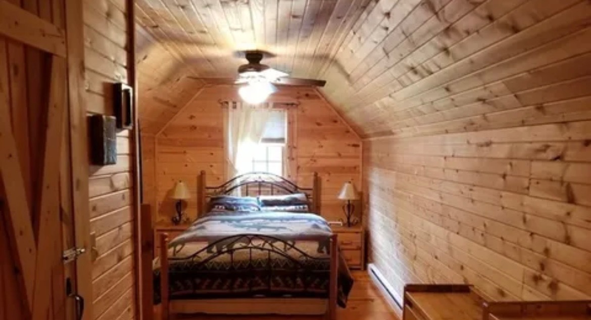 11 Cedar Lane Putnam, IL 61560 - Photo 10 of 16 a view of entryway