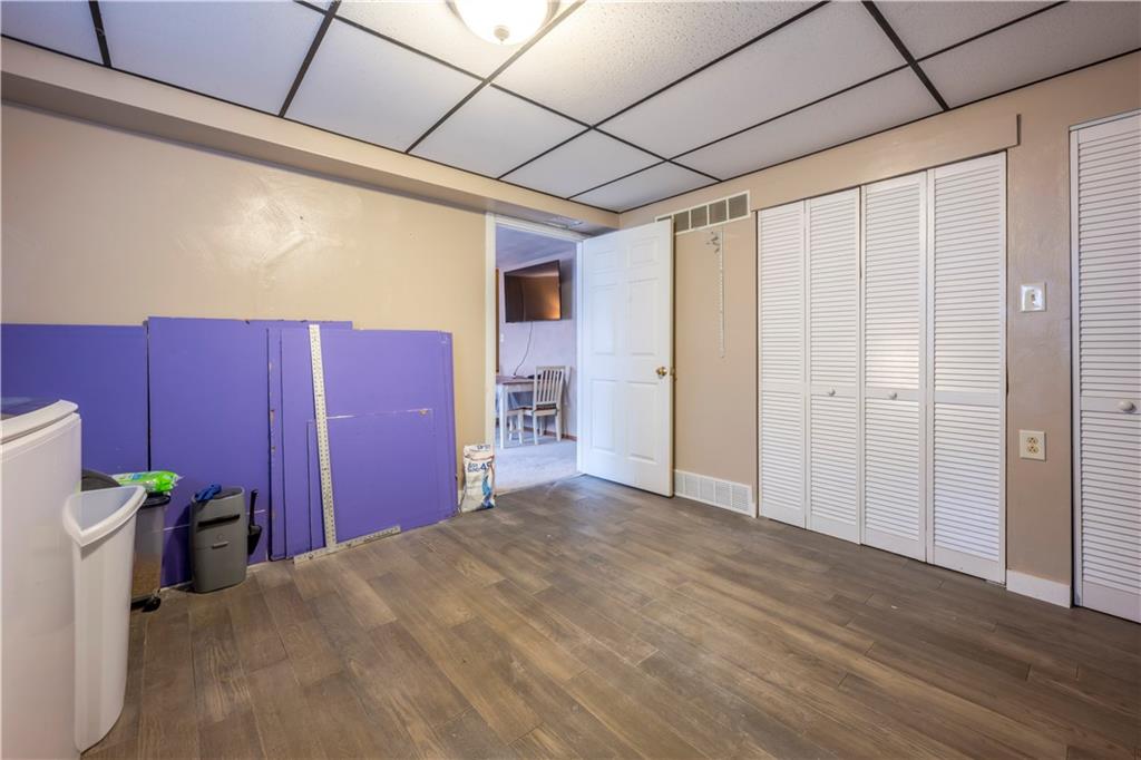 327 Beech Road Pittsburgh, PA 15239 - Photo 36 of 46