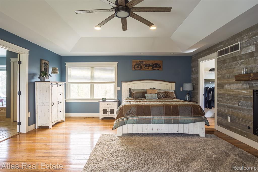 2716 Lake George Road Leonard, MI 48367 - Photo 59 of 98