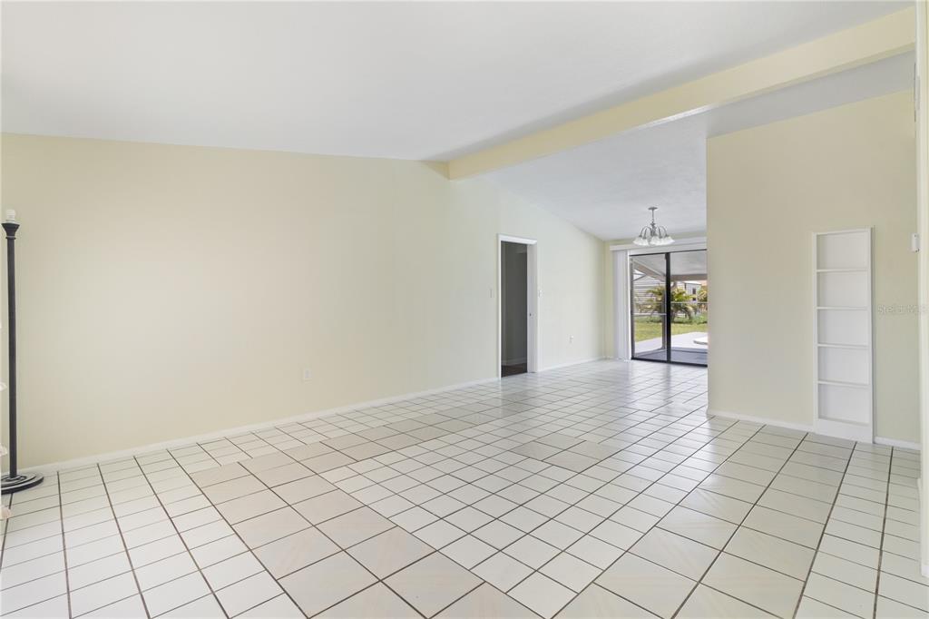 22312 Lasalle Road Port Charlotte, FL 33952 - Photo 6 of 39