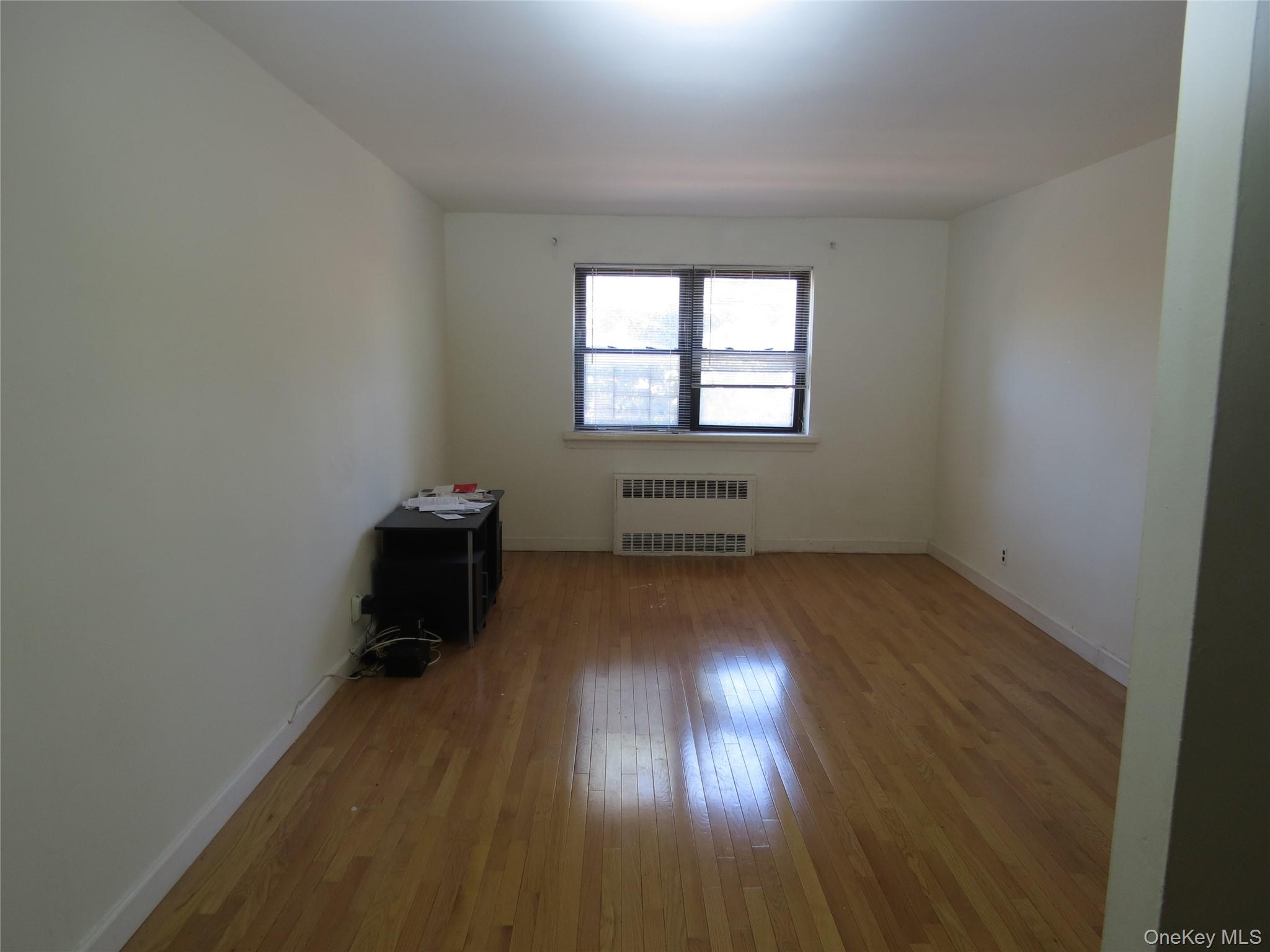 147-14 84th Road, Unit 2A Queens, NY 11435 - Photo 8 of 36 Living Room