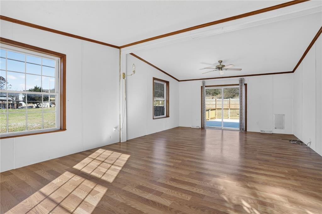 14746 Metro Avenue Bonner Springs, KS 66012 - Photo 11 of 22