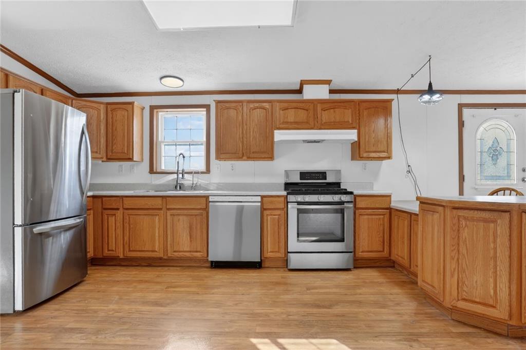 14746 Metro Avenue Bonner Springs, KS 66012 - Photo 6 of 22