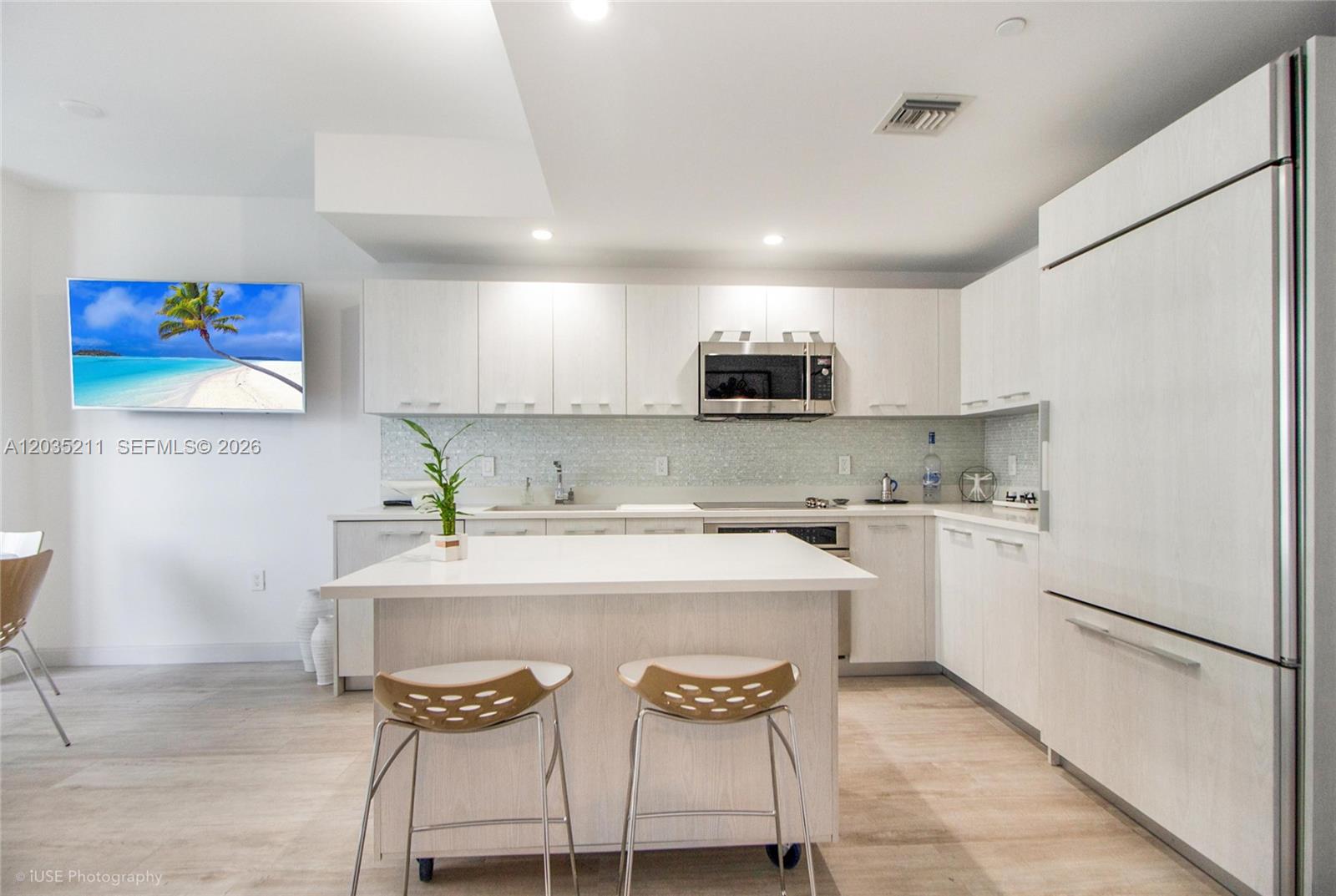55 Southwest 9th Street, Unit 3802 Miami, FL 33130 - Photo 2 of 13