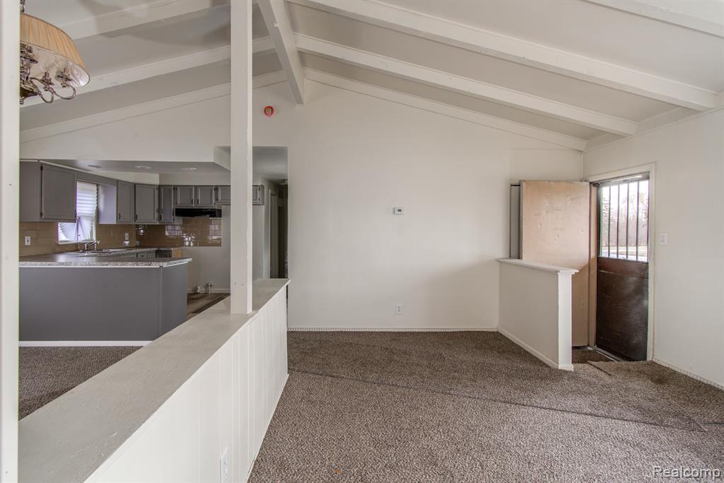 2303 Coldwater Road Flint, MI 48505 - Photo 5 of 20 Gallery Image 5