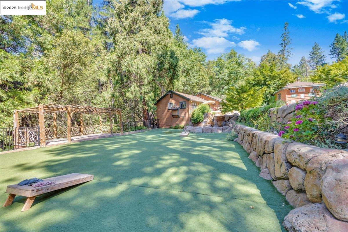 22732 Middle Camp Road Sonora, CA 95370 - Photo 11 of 39