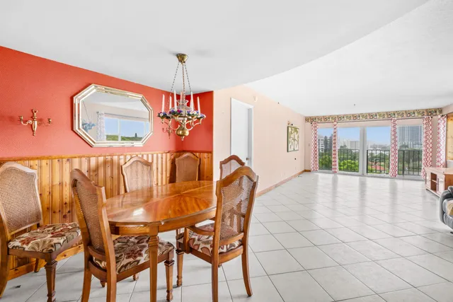 $300,000 | 801 Lake Shore Drive, Unit 619, Lake Park, FL 33403