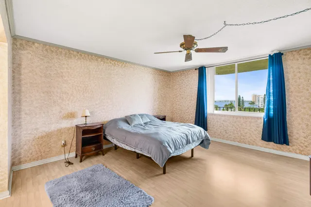 $300,000 | 801 Lake Shore Drive, Unit 619, Lake Park, FL 33403