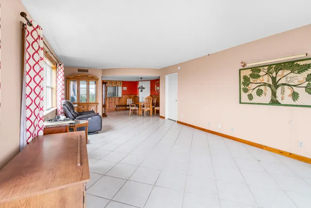 $300,000 | 801 Lake Shore Drive, Unit 619, Lake Park, FL 33403