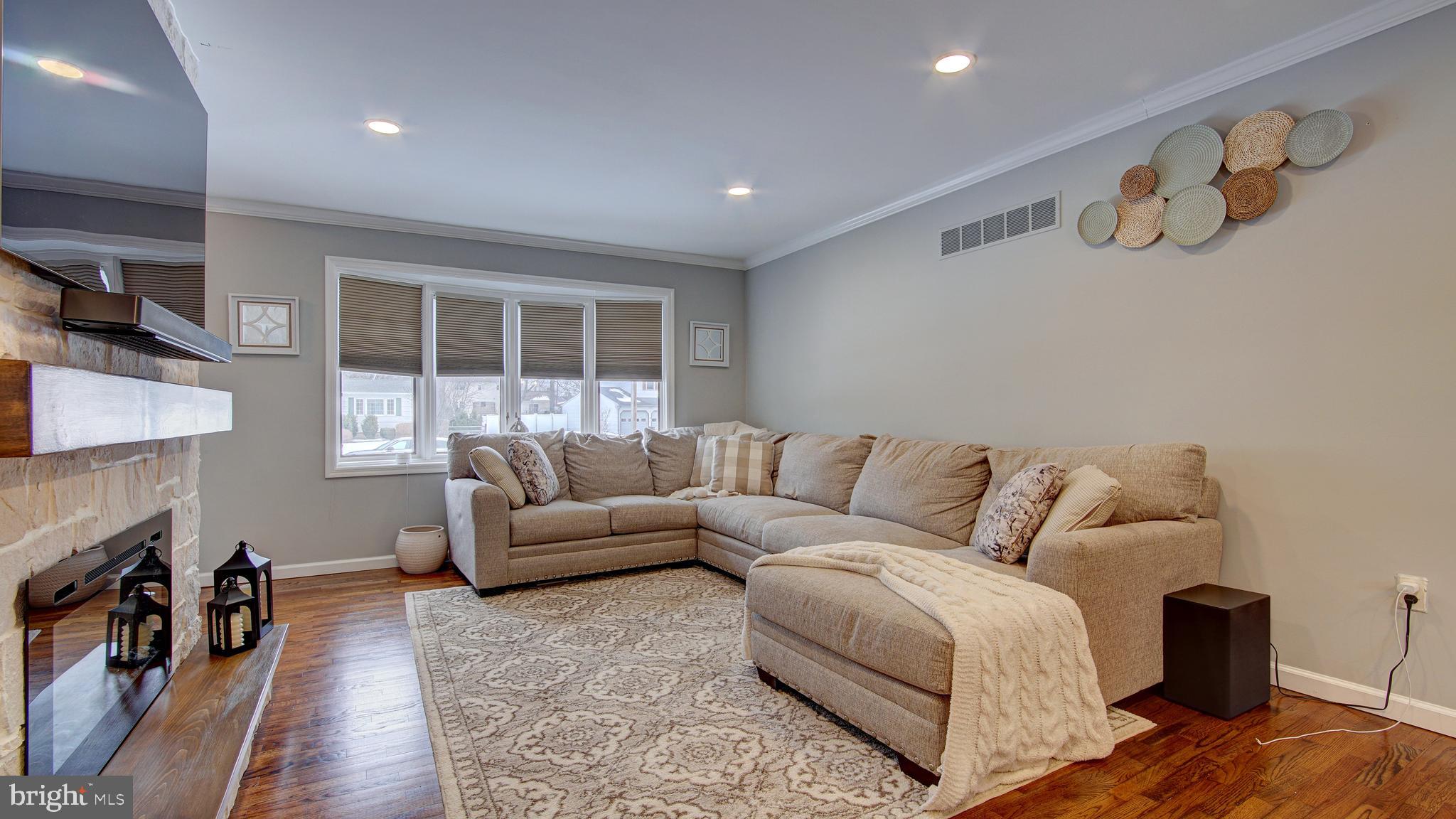 31 Wolfpack Road Hamilton, NJ 08619 - Photo 15 of 47 Gallery Image 15