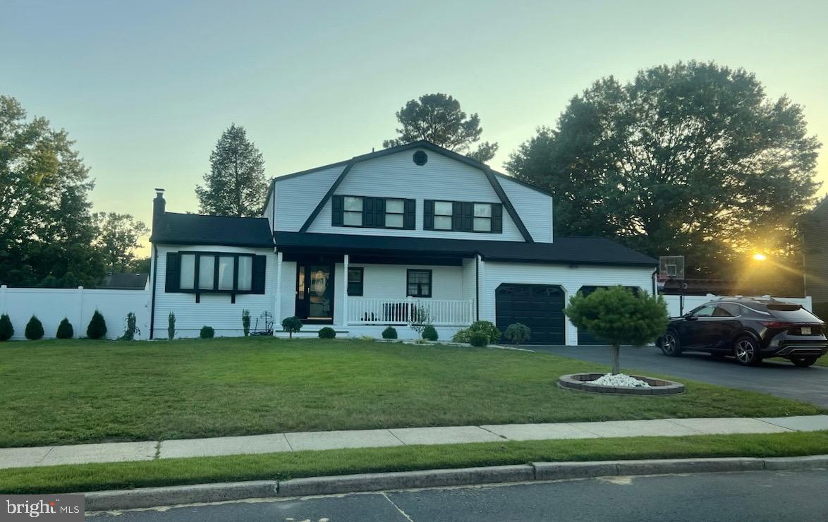 31 Wolfpack Road Hamilton, NJ 08619 - Photo 2 of 47 Gallery Image 2