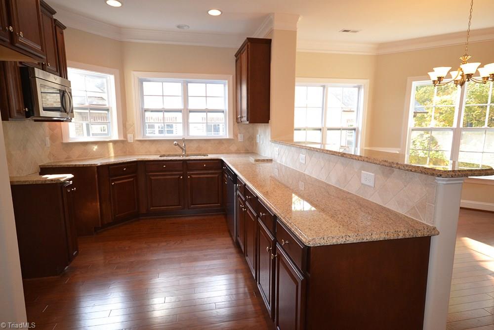 645 Nikyle Circle High Point, NC 27265 - Photo 7 of 25 Gallery Image 7