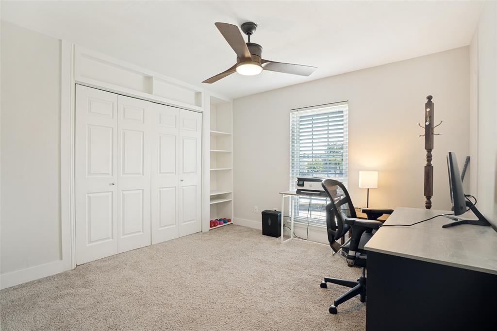 5981 Arapaho Road, Unit 802 Dallas, TX 75248 - Photo 17 of 25 Bedroom