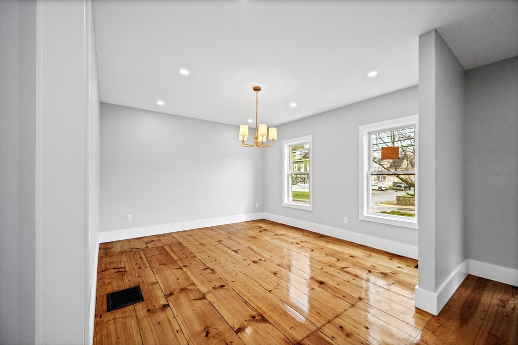 388 Water Street Clinton, MA 01510 - Photo 13 of 34