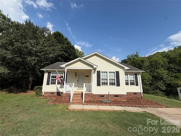 $1,550 | 375 Brookfield Drive, Statesville, NC 28625