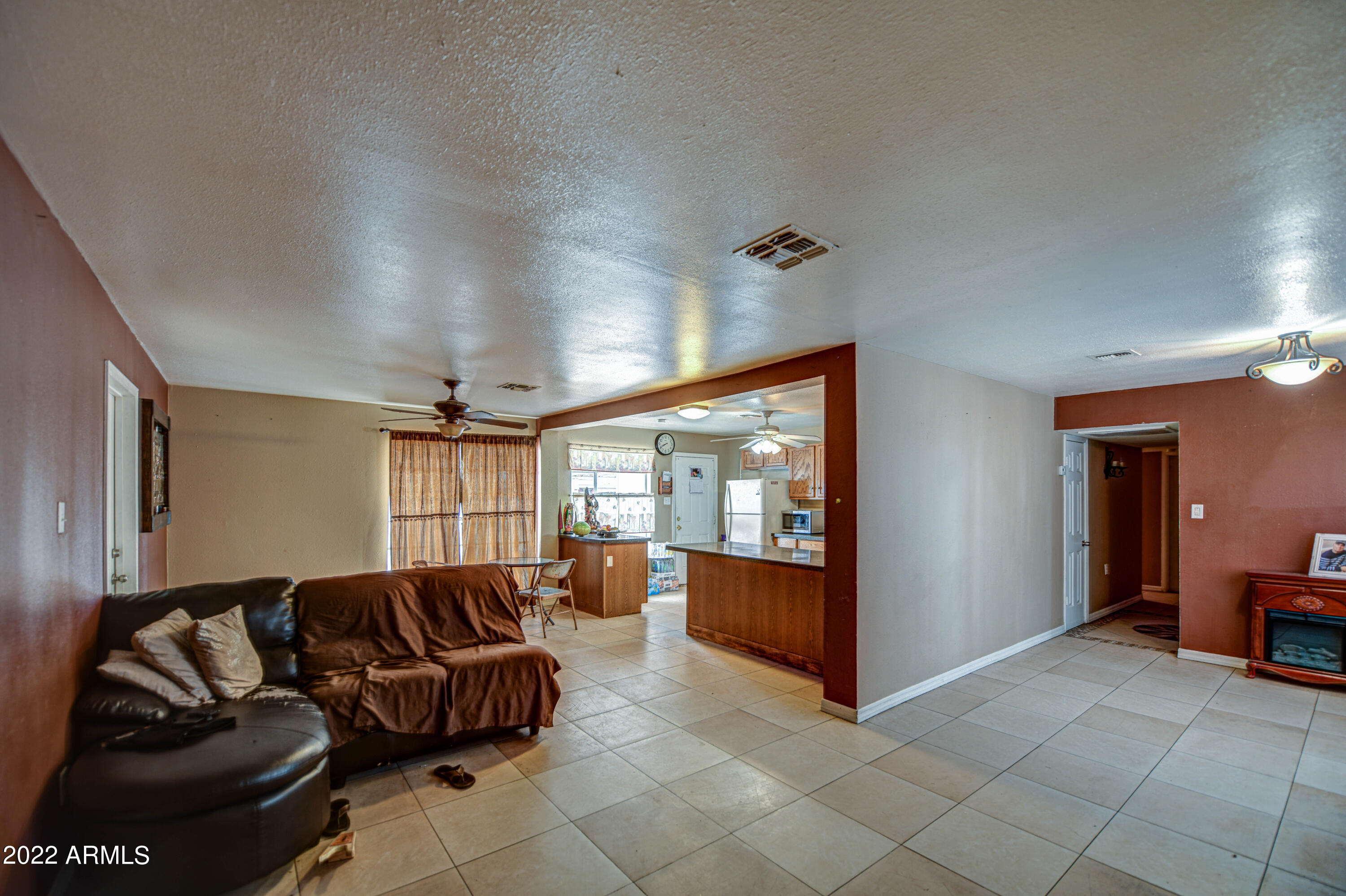 5307 West Camelback Road Phoenix, AZ 85031 - Photo 11 of 36 Living Room 1