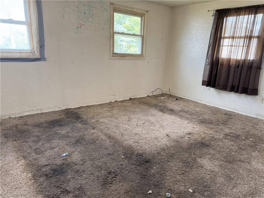 878 Craig Street Clairton, PA 15025 - Photo 5 of 10 Primary Bedroom