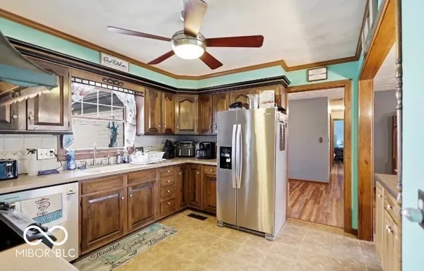 $264,900 | 98 East Meadow Glen Drive, Brazil, IN 47834