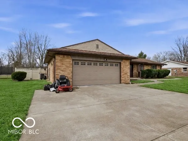 $264,900 | 98 East Meadow Glen Drive, Brazil, IN 47834