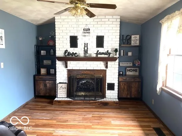 $264,900 | 98 East Meadow Glen Drive, Brazil, IN 47834