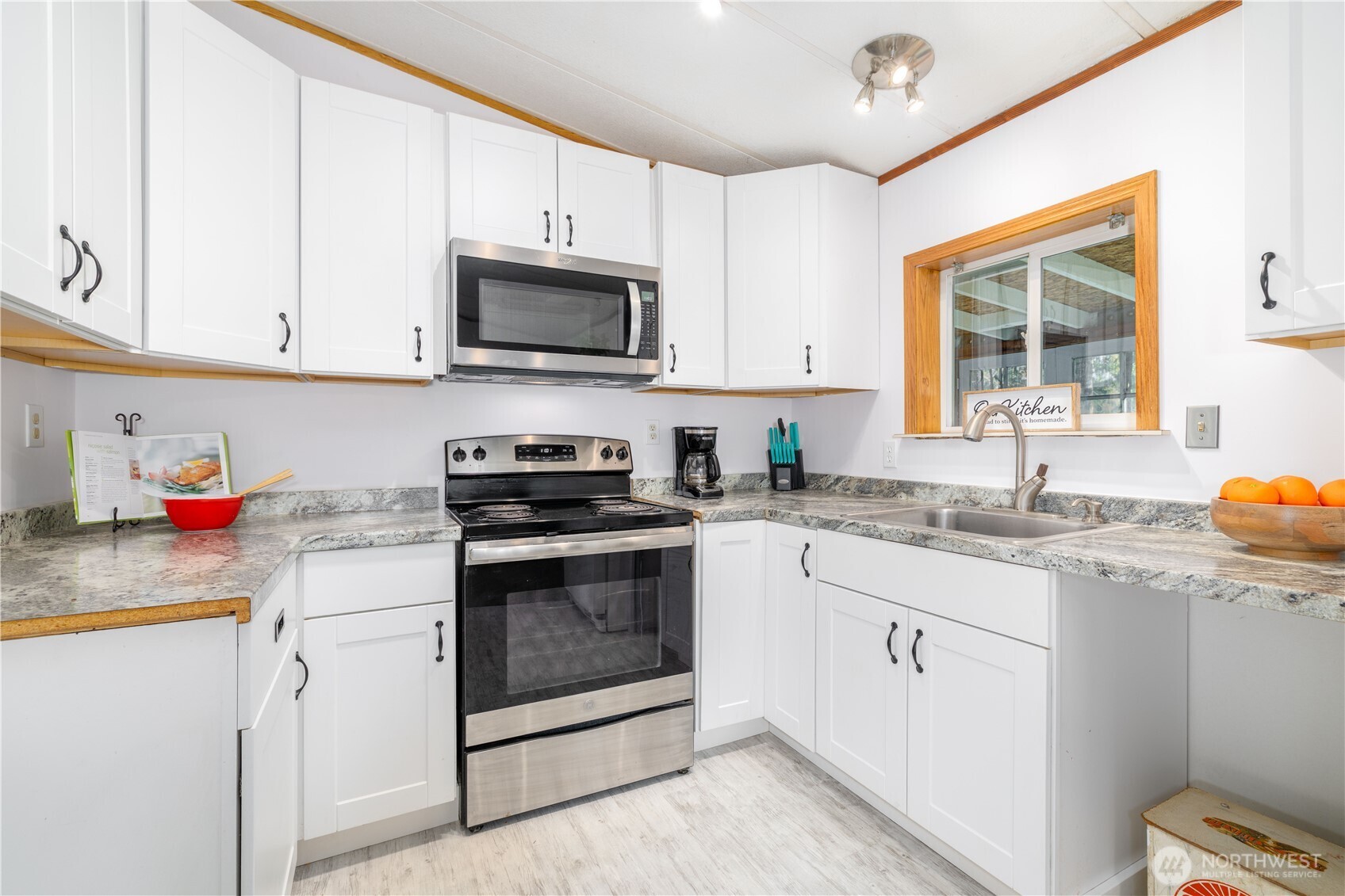 24 West Tipi Court Elma, WA 98541 - Photo 13 of 32