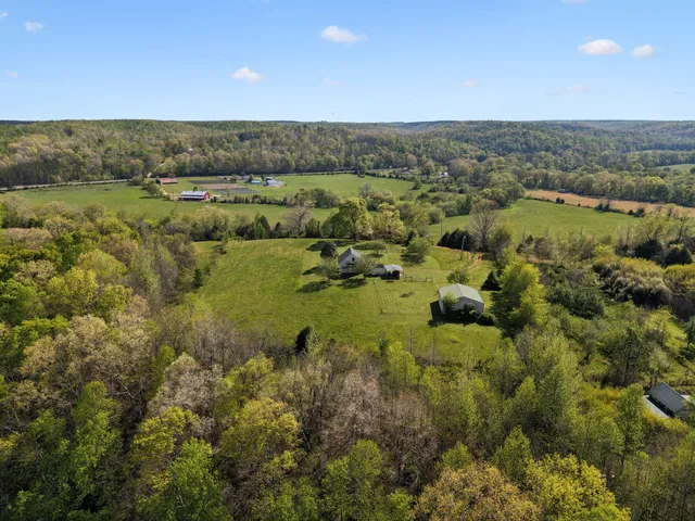 $195,900 | 150 Limo View Lane, Hohenwald, TN 38462