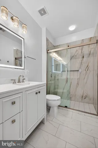 $1,075,000 | 43656 Riverpoint Drive, Leesburg, VA 20176