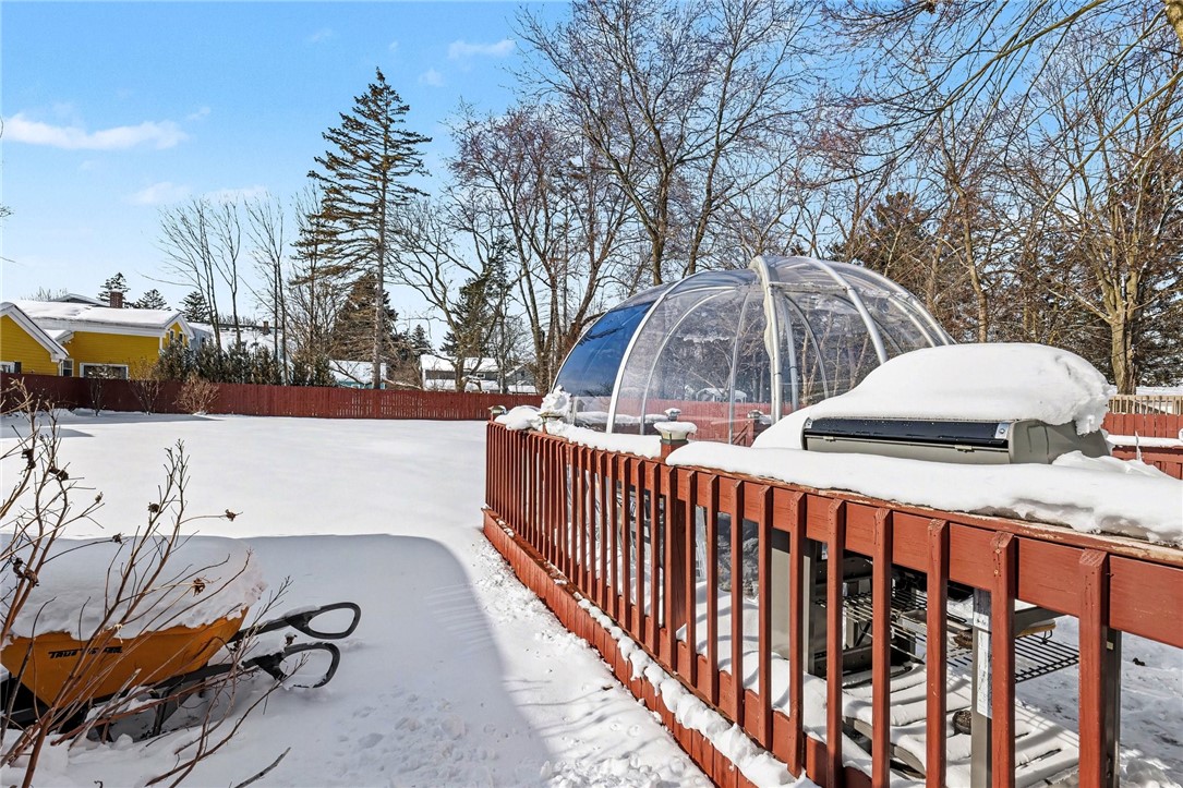 142 South Main Street Perinton, NY 14450 - Photo 22 of 33 Back Deck