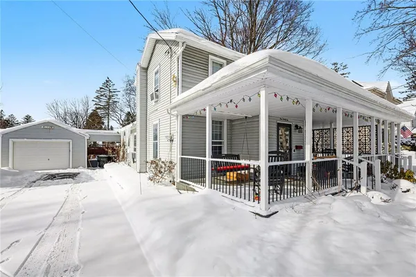 $349,900 | 142 South Main Street, Perinton, NY 14450