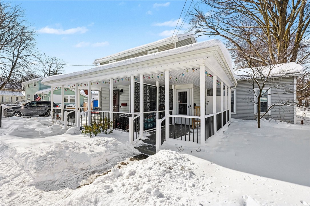 142 South Main Street Perinton, NY 14450 - Photo 4 of 33