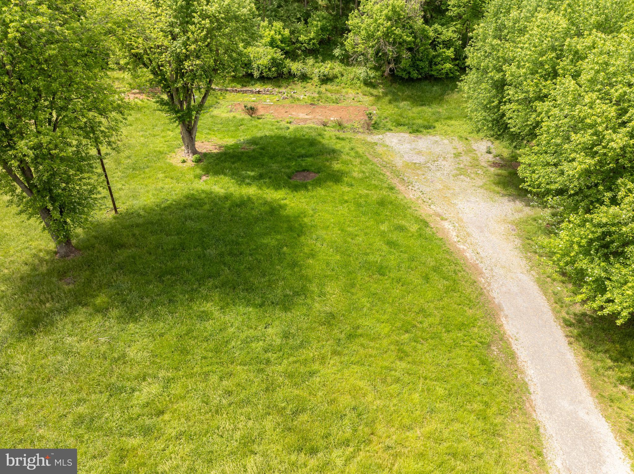 199 Bloomery Road Charles Town, WV 25414 - Photo 2 of 37 Gallery Image 2