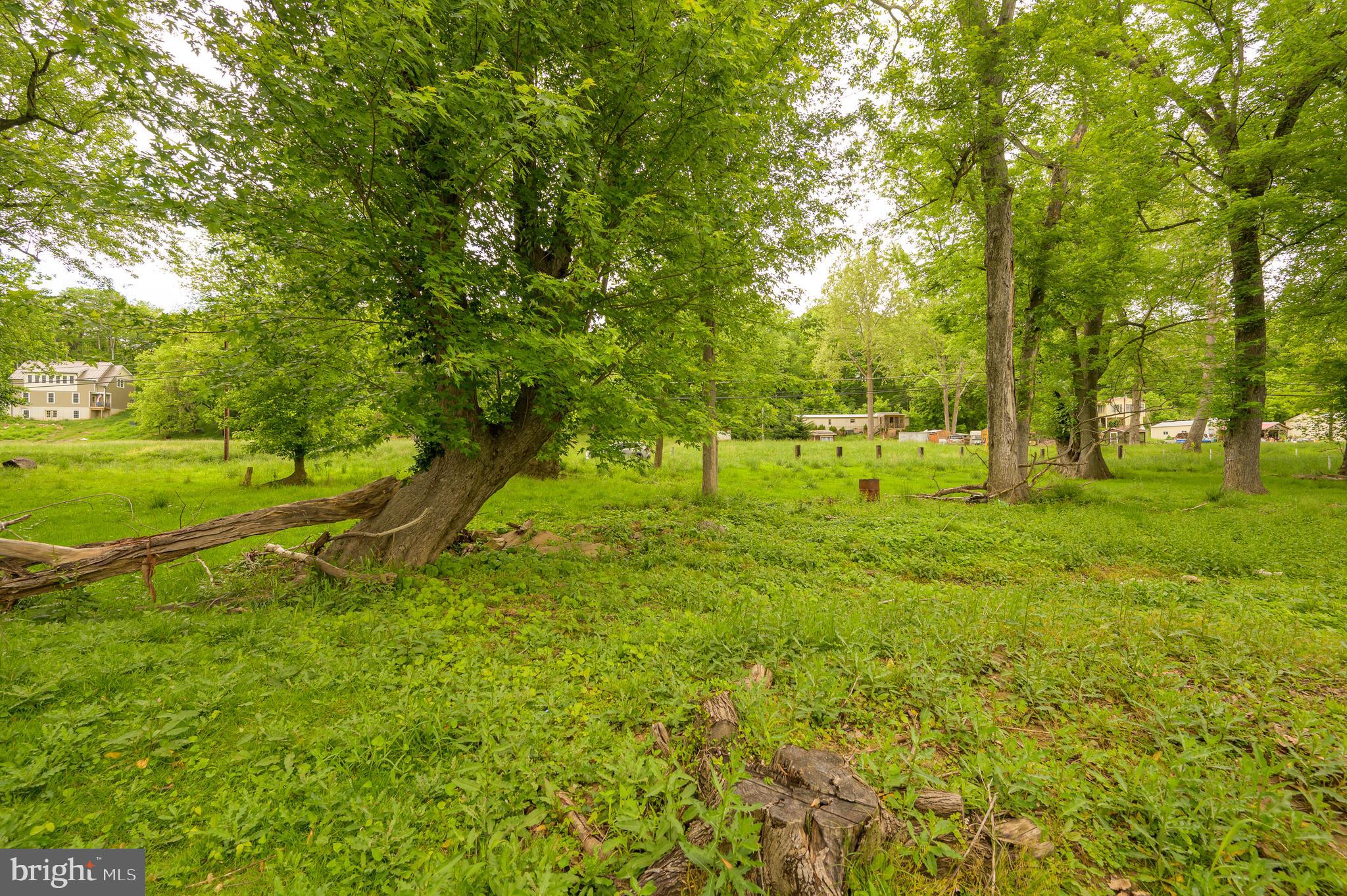 199 Bloomery Road Charles Town, WV 25414 - Photo 23 of 37 Gallery Image 23