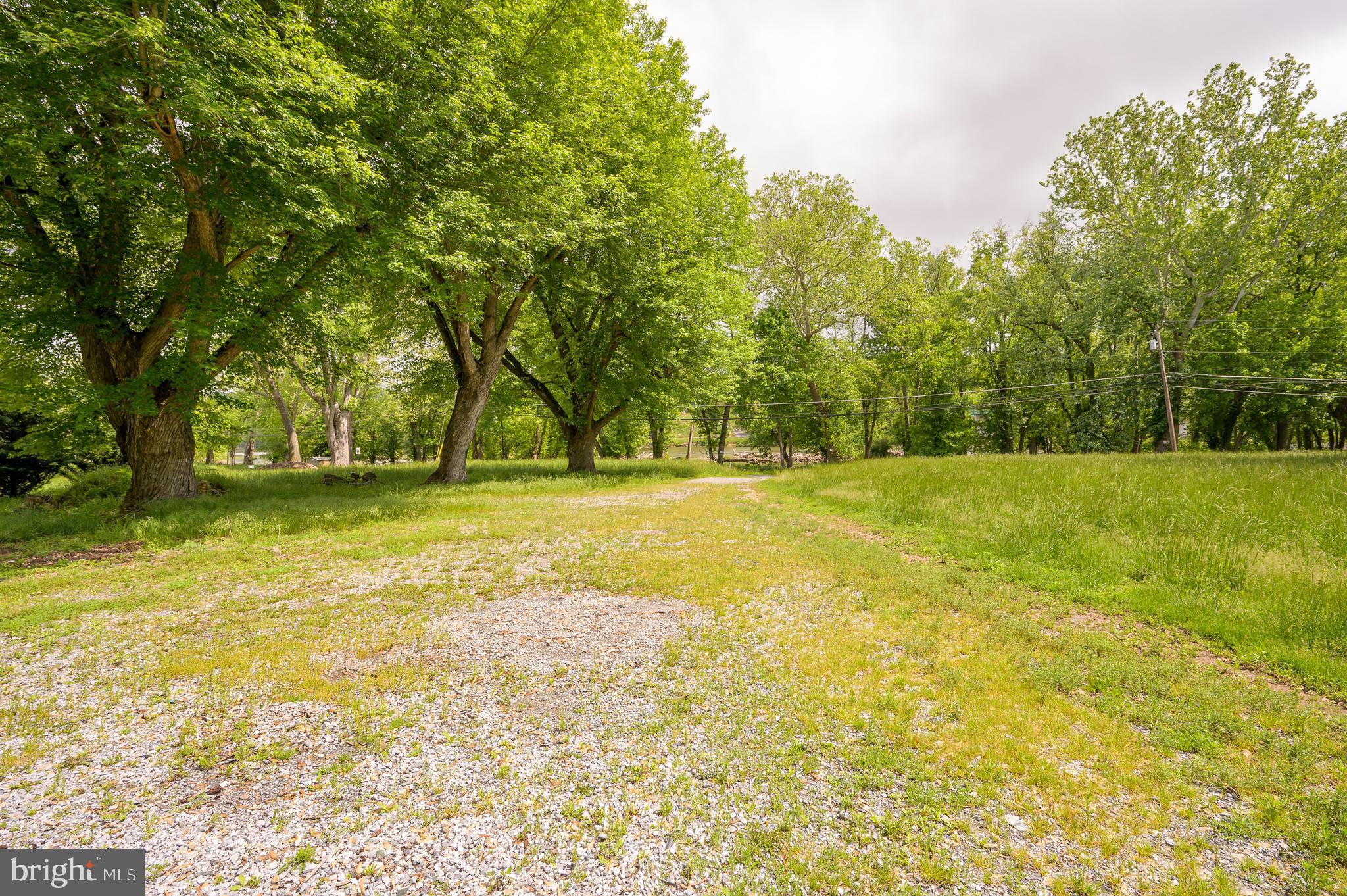 199 Bloomery Road Charles Town, WV 25414 - Photo 6 of 37 Gallery Image 6