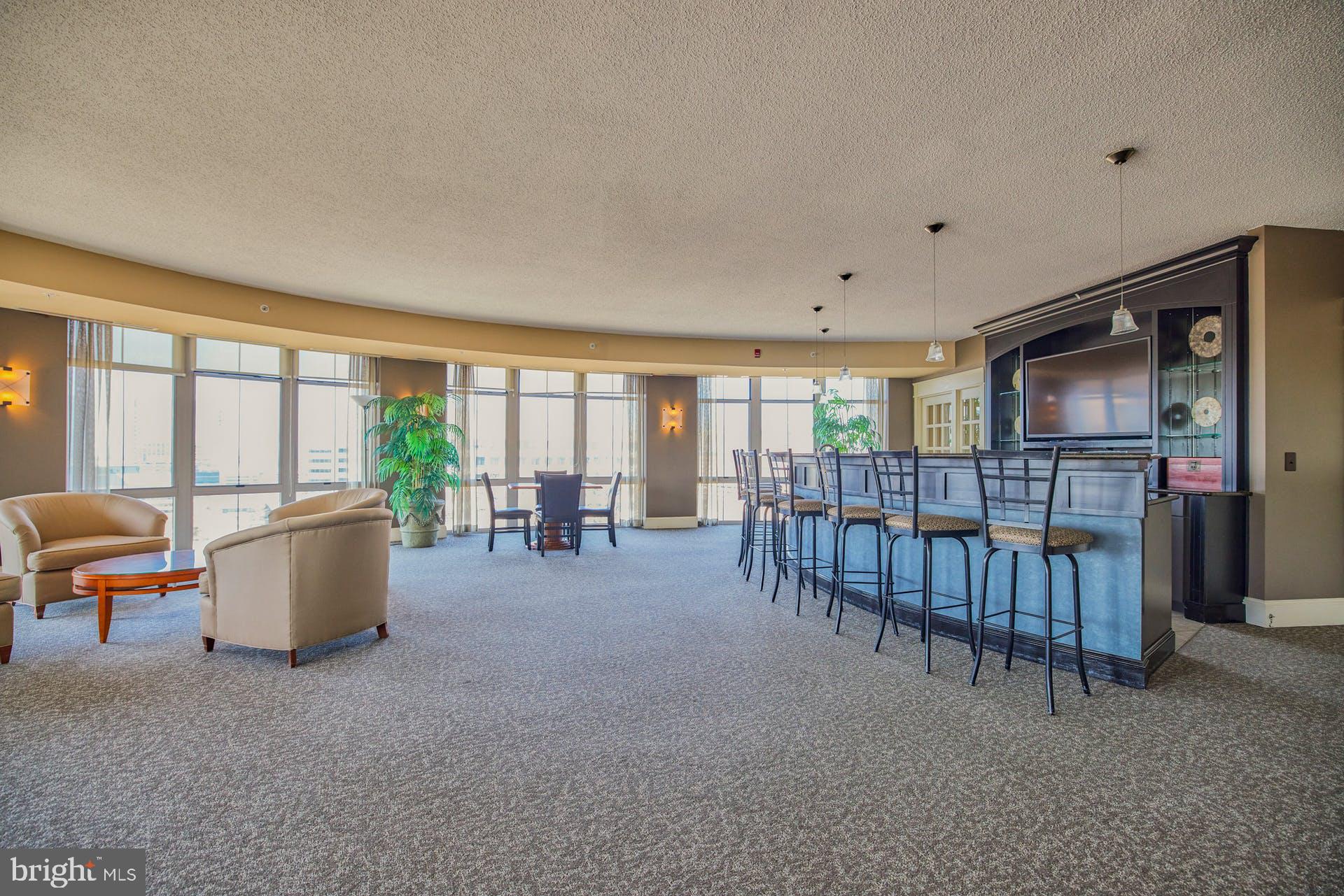11800 Sunset Hills Road, Unit 521 Reston, VA 20190 - Photo 33 of 34 Penthouse community space