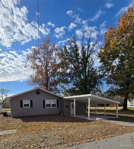 $199,900 | 3038 Circle Drive, Granite City, IL 62040