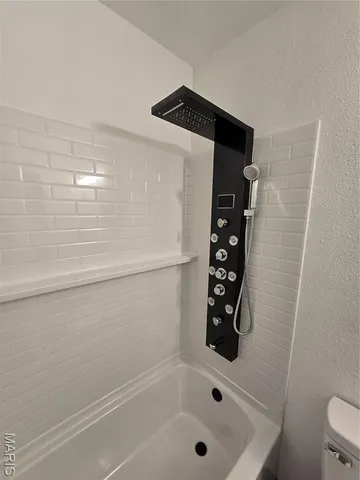 $199,900 | 3038 Circle Drive, Granite City, IL 62040