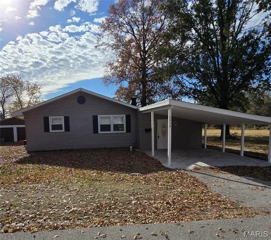$199,900 | 3038 Circle Drive, Granite City, IL 62040