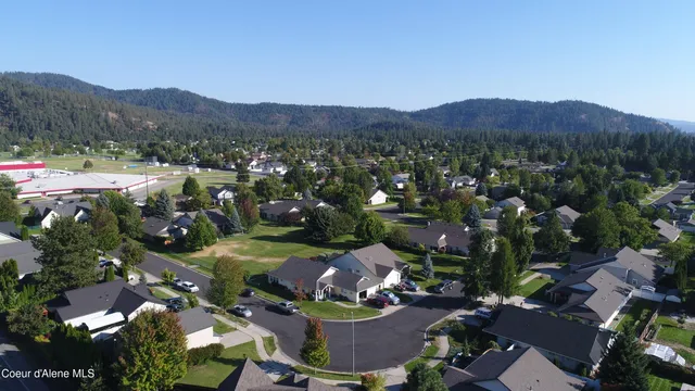 $549,500 | 1283 North Center Green Loop, Coeur D'Alene, ID 83815