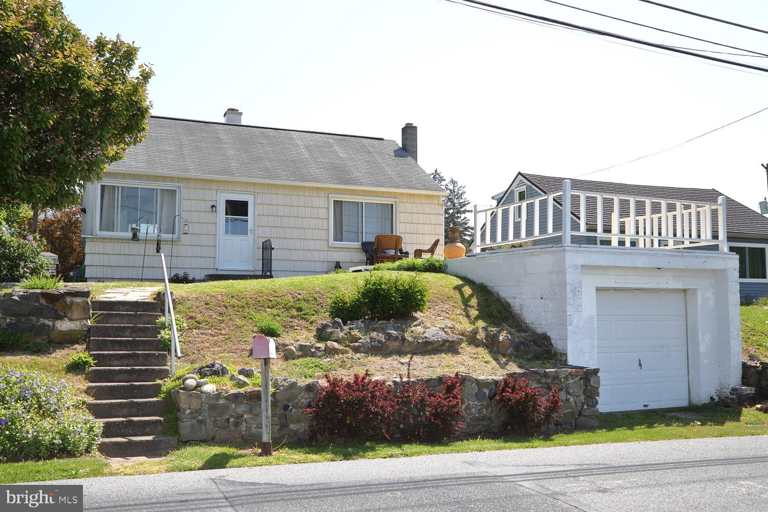 807 Mill Road Elizabethtown, PA 17022 - Photo 1 of 19 807 Mill Road
