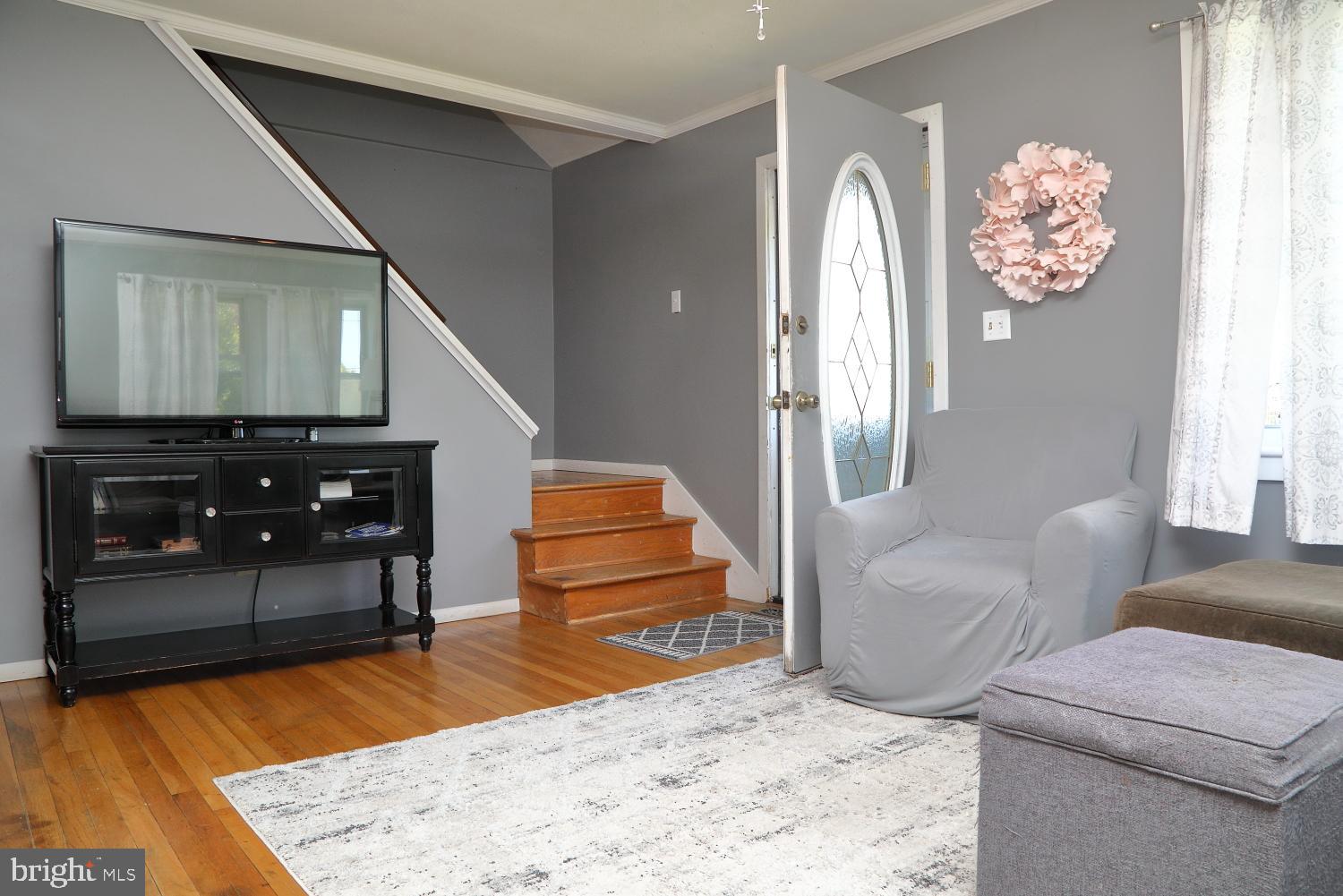 807 Mill Road Elizabethtown, PA 17022 - Photo 4 of 19 Gallery Image 4