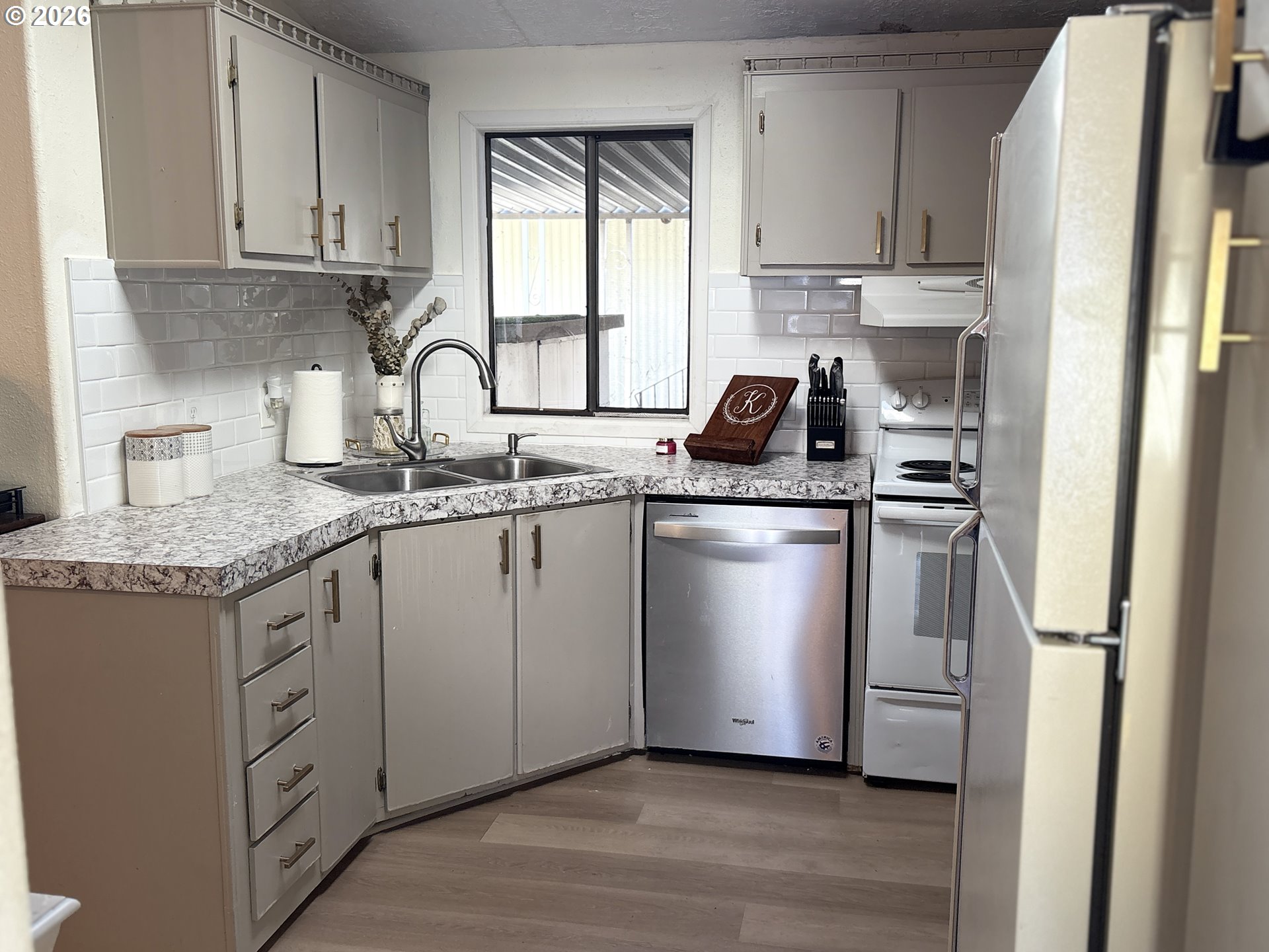 18780 South Central Point Road, Unit 7 Oregon City, OR 97045 - Photo 4 of 20